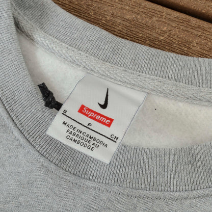 Moletom Supreme x Nike Arc Crewneck