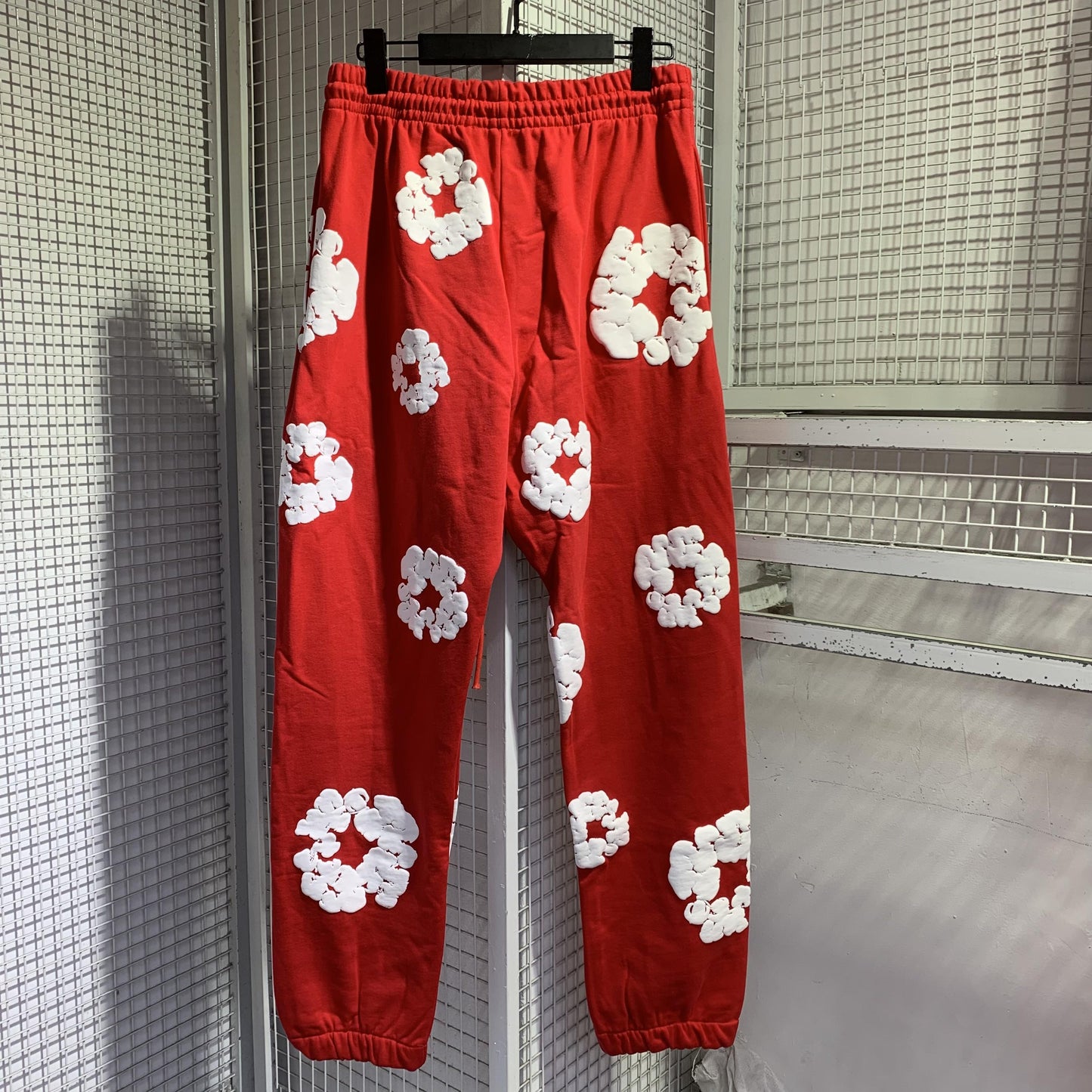 Calça Denim Tears The Cotton Wreath Red