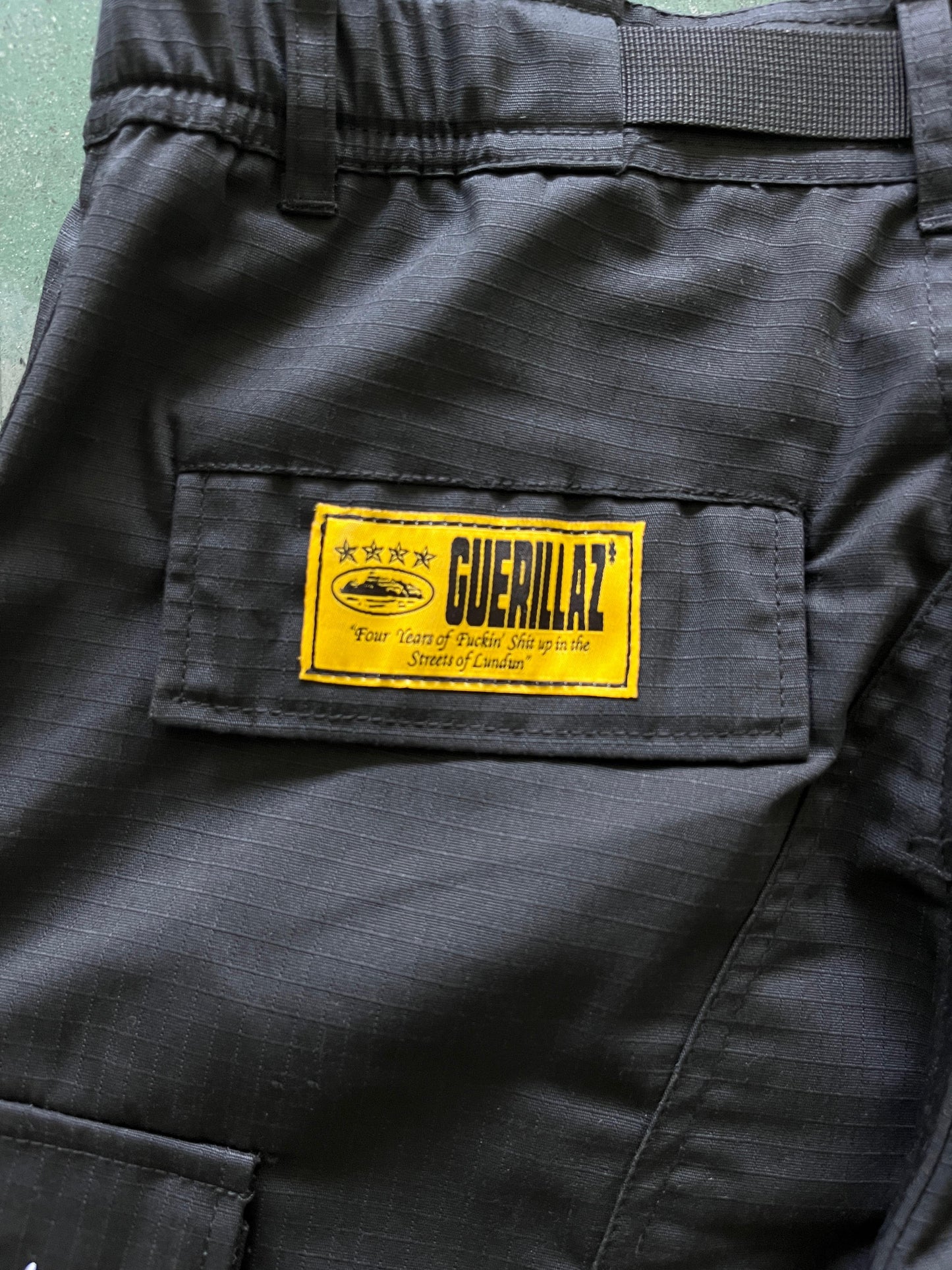 Calça Corteiz 4Star Edition Guerillaz Cargo