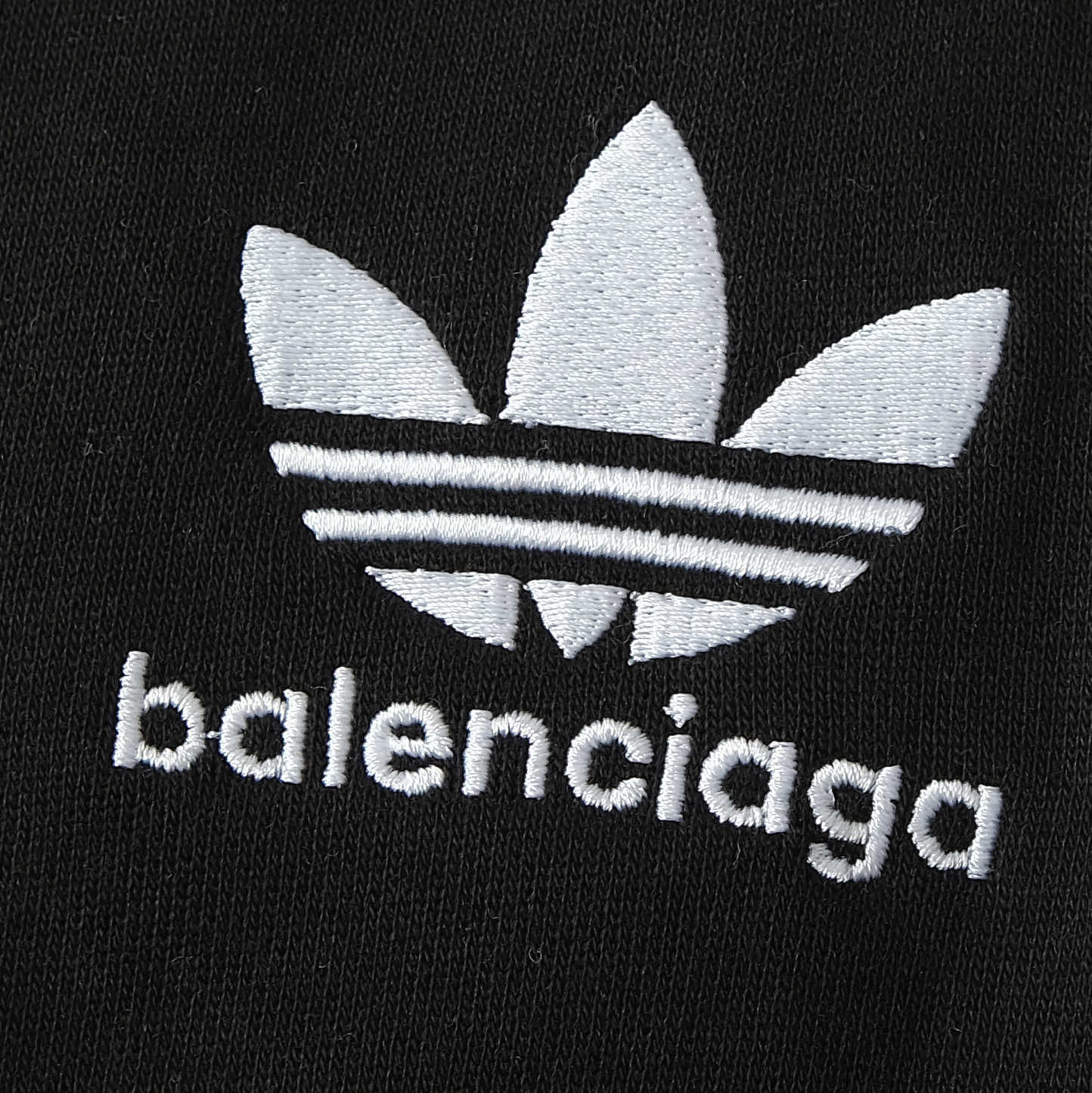 Calça Balenciaga x Adidas