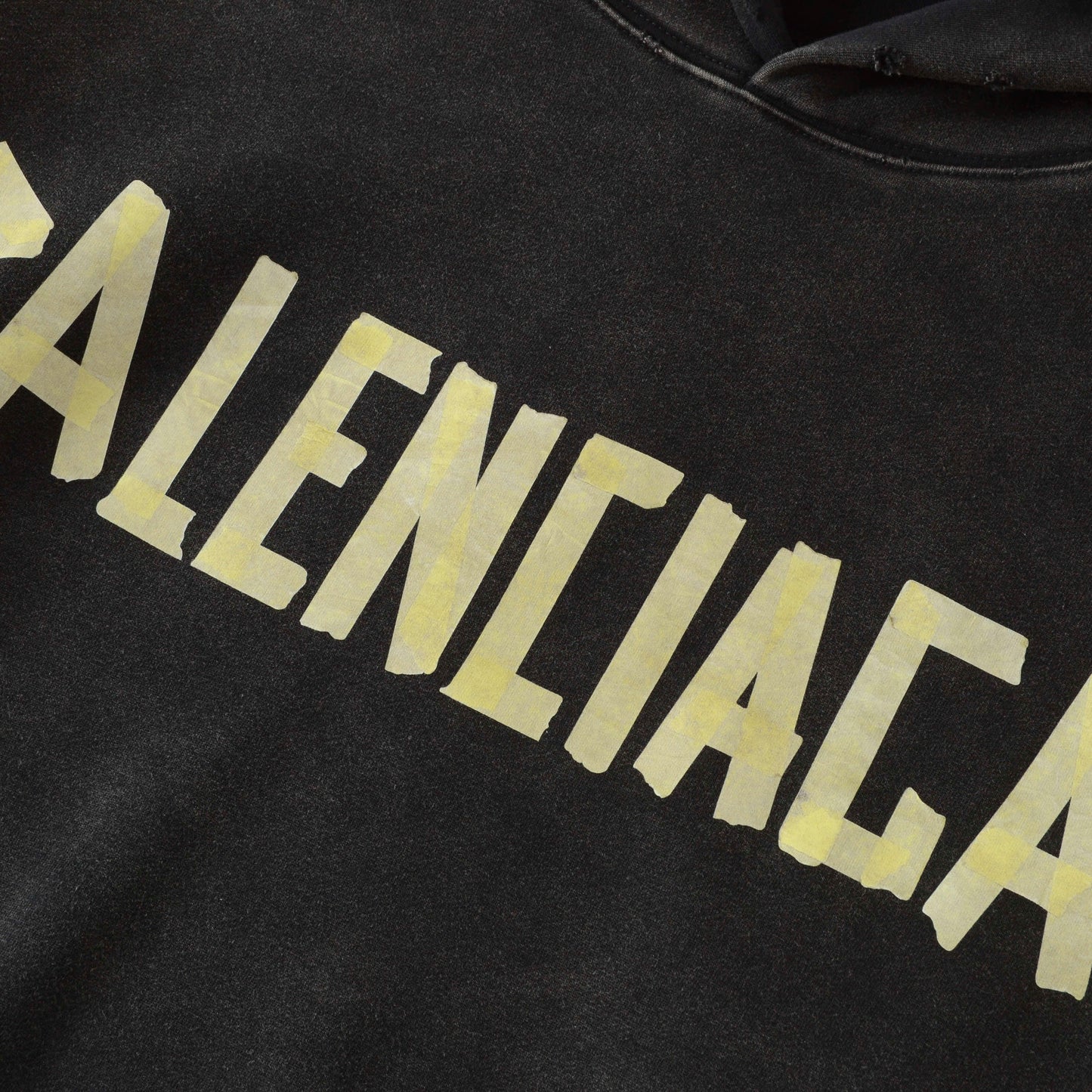 Moletom Balenciaga Tape Type