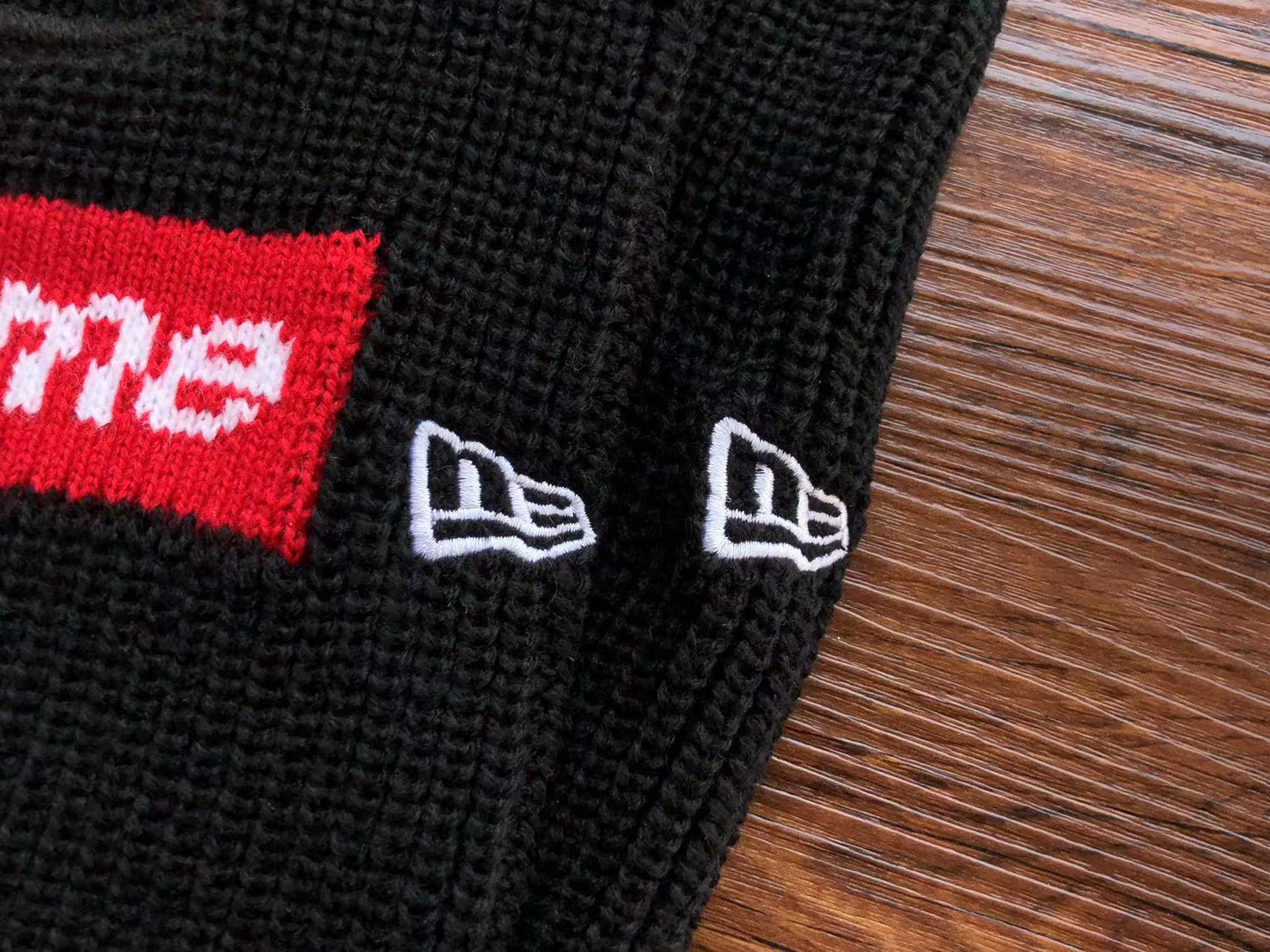 Balaclava Supreme x New Era Box Logo