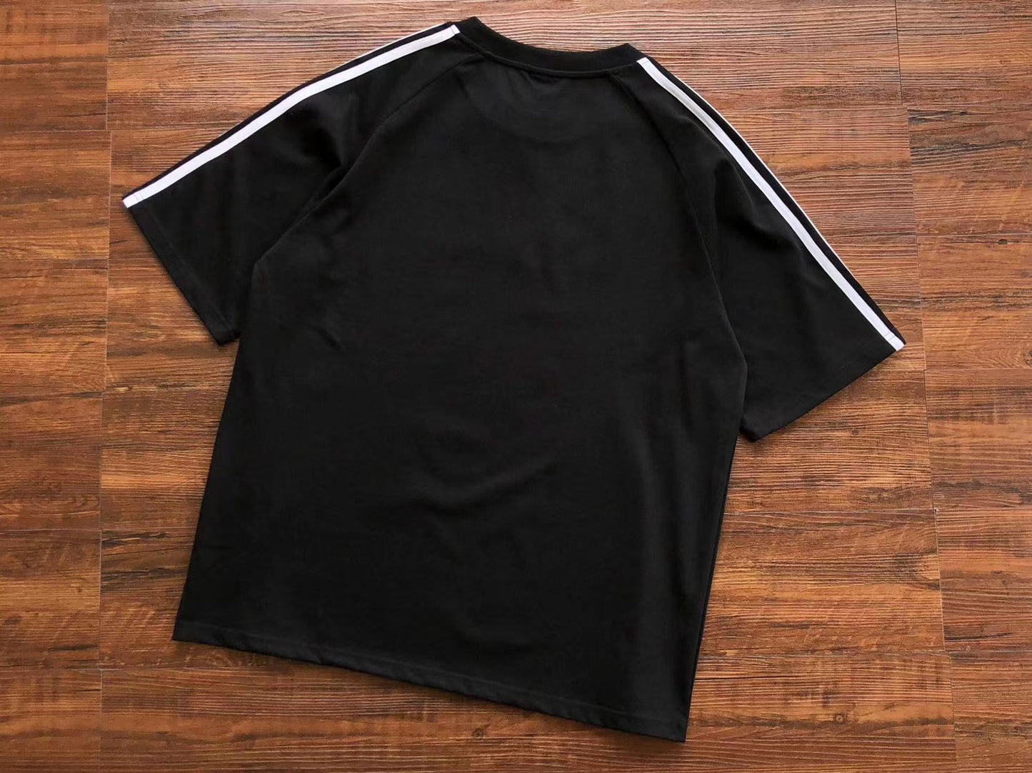 Camiseta Balenciaga x Adidas