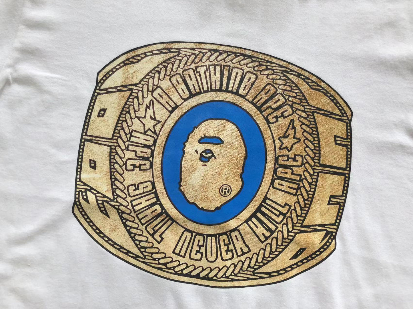 Camiseta BAPE Foil Bape College Ring