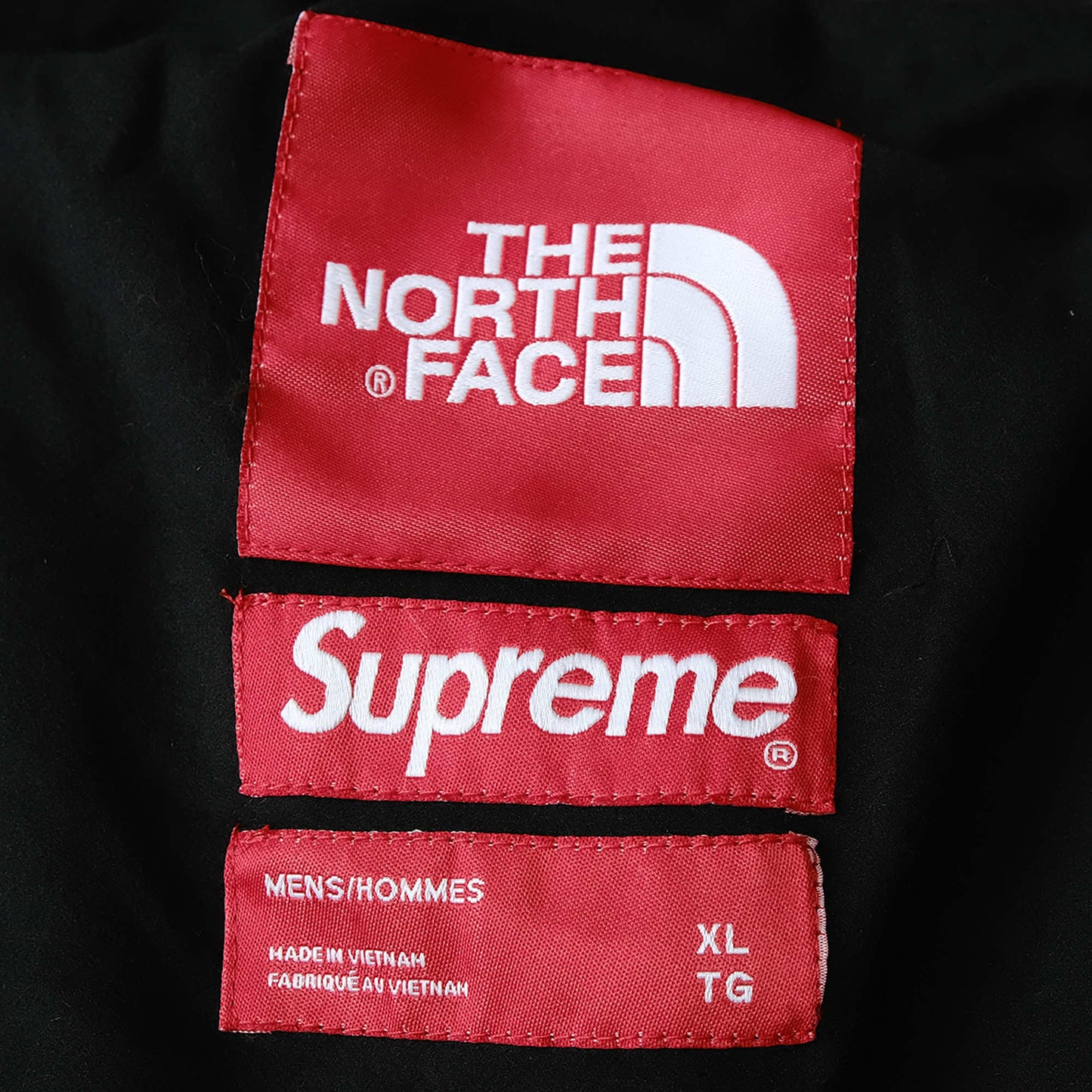 Jaqueta Supreme x The North Face Statue of Liberty