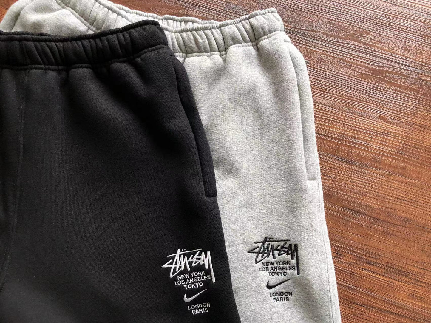 Calça Stussy x Nike